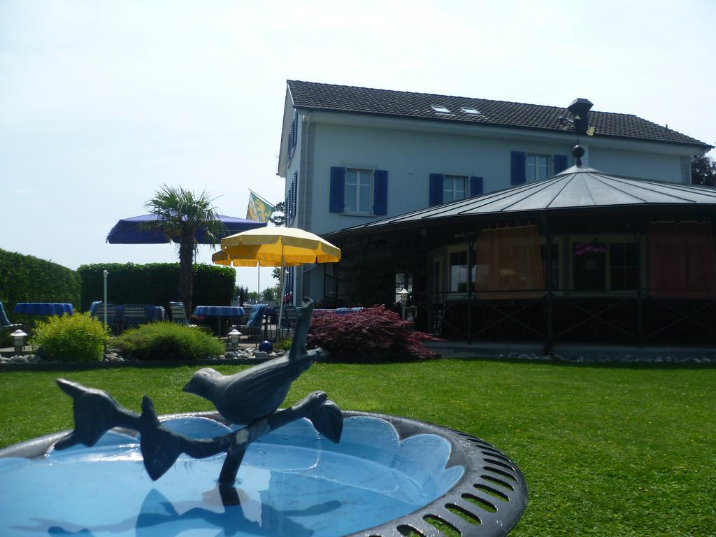 Hotel Speiserestaurant Bahnhof Guttingen Экстерьер фото